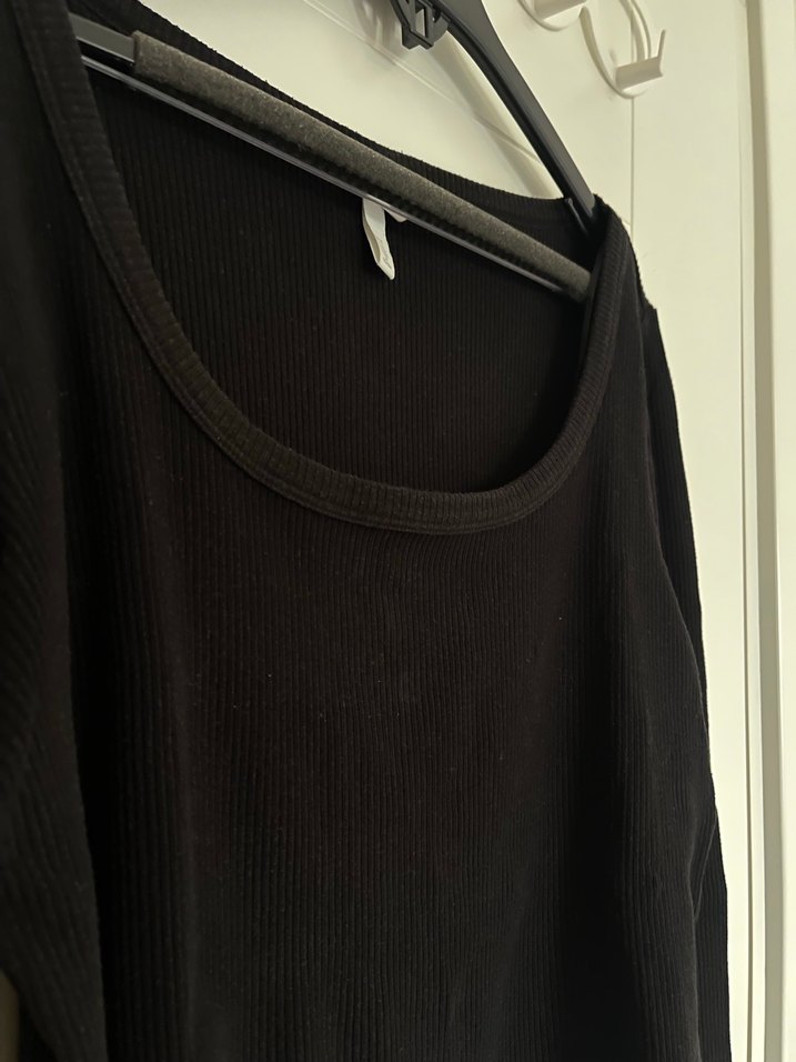 Siyah Pamuklu Uzun Kollu Kadın Bluz - Görsel 2