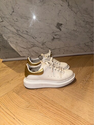 Alexander McQueen
