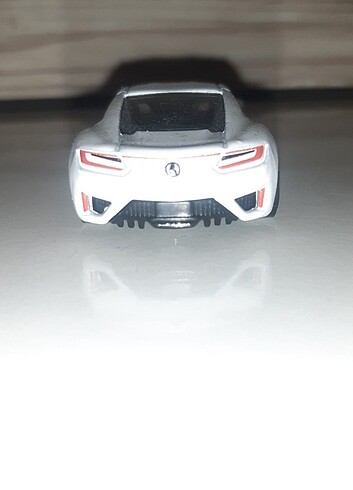  Hot wheels (17 Acura NSX)