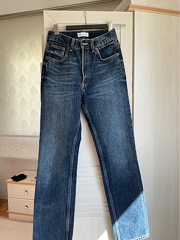 ZARA VIRAL JEAN