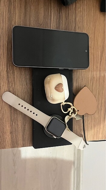 Belkin 3?lü şarj istasyonu