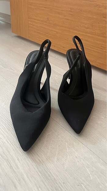 Stradivarius Topuklu Ayakkabı