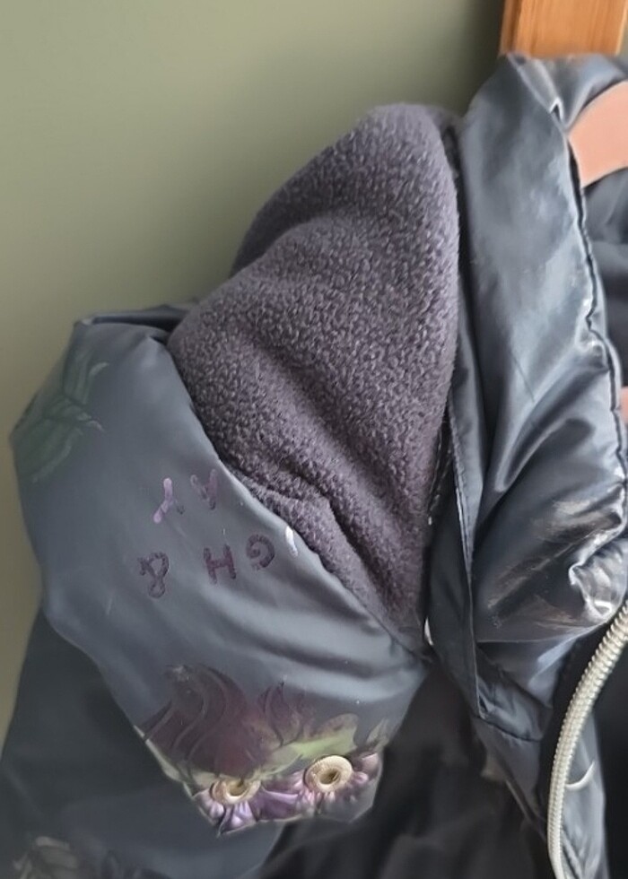 H&M 6-7 yaş kız çocuk unicorn kapşonlu mont - Görsel 3