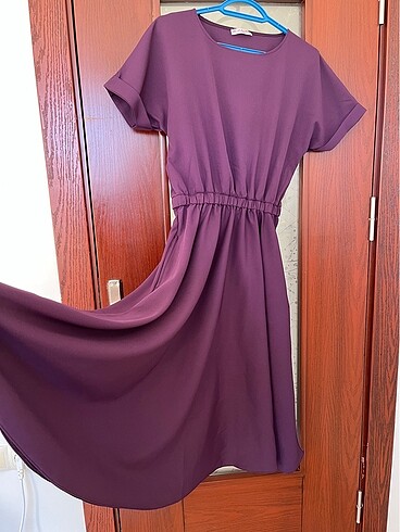 48 Beden mor Renk TRENDYOL MIDI BOY ELBİSE