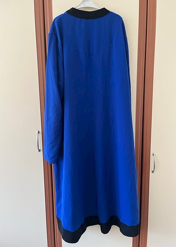 Mavi Nakışlı Uzun Kadın Ceket - Görsel 3