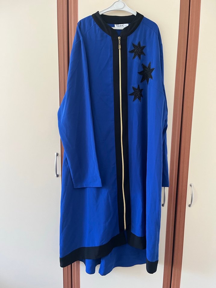 Mavi Nakışlı Uzun Kadın Ceket - Görsel 2