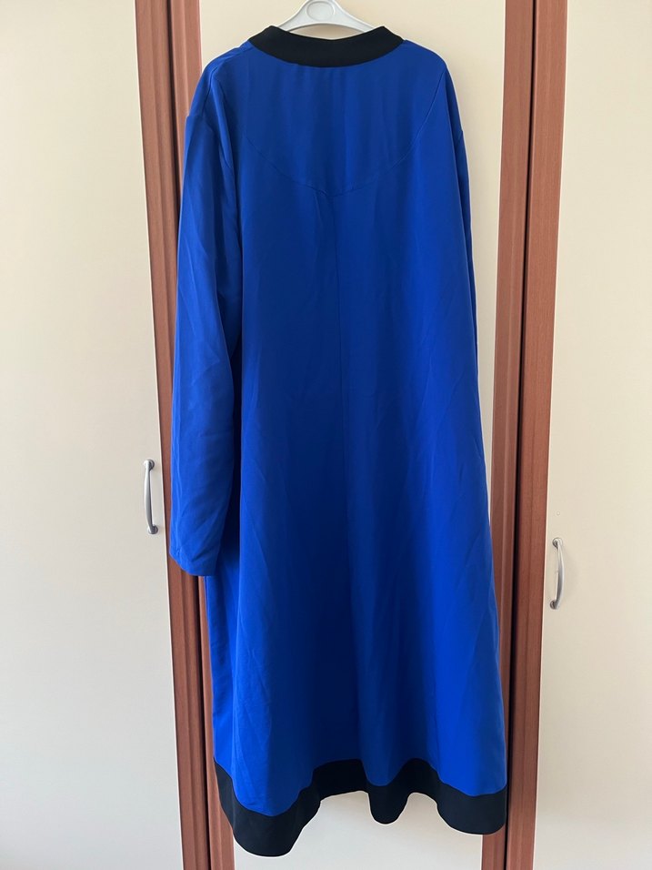 Mavi Nakışlı Uzun Kadın Ceket - Görsel 3