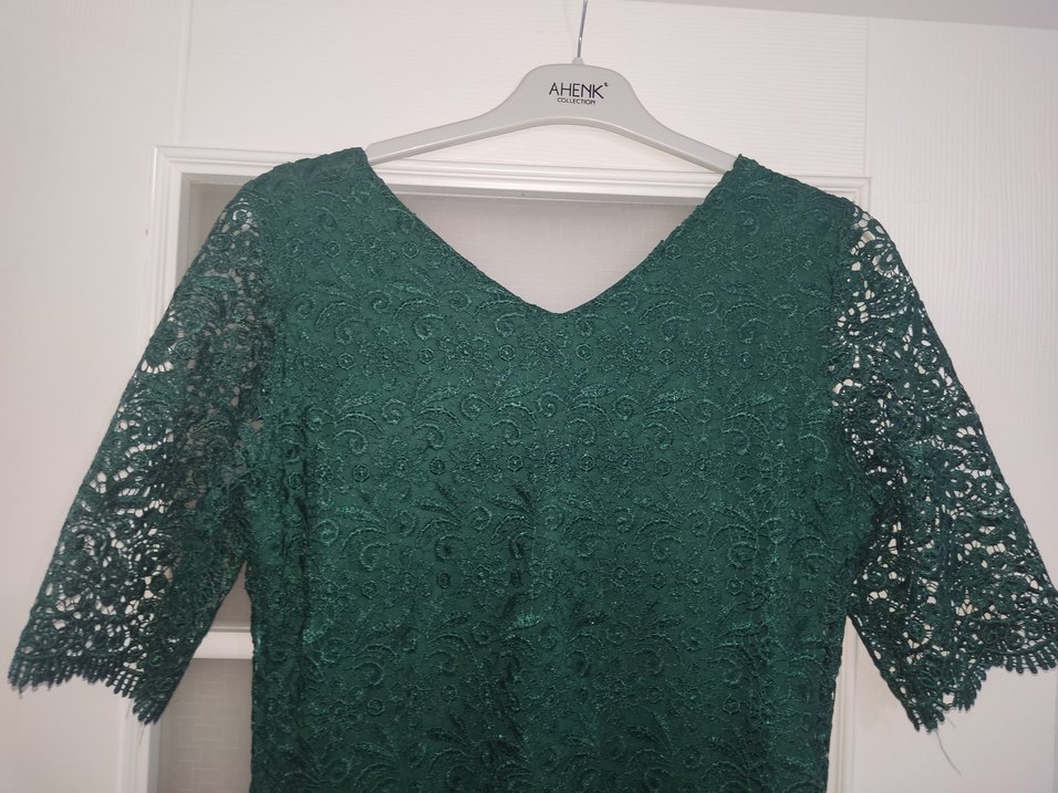 Büyük Beden Yeşil Dantel Midi V Yaka Klasik Astarlı Elbise - Görsel 4