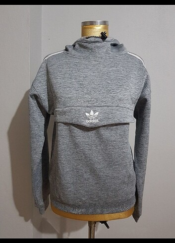 Adidas sweat