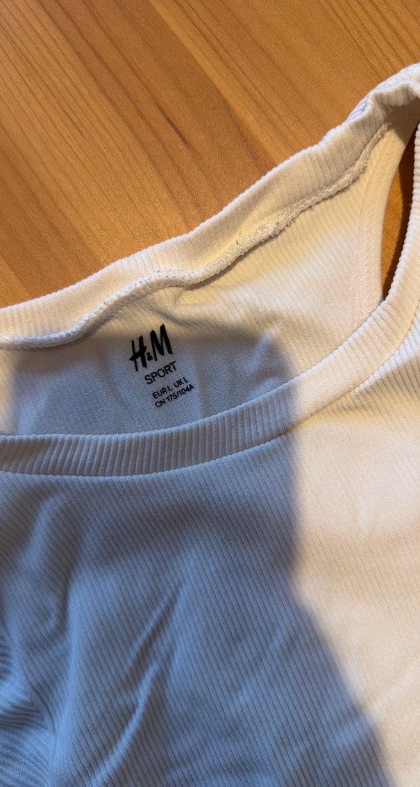 Beyaz Kolsuz Mini Atlet - Görsel 2