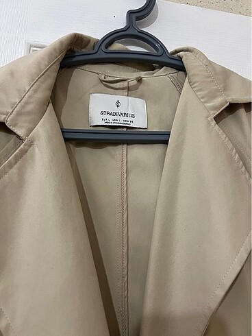 Stradivarius Trençkot Stradivarius