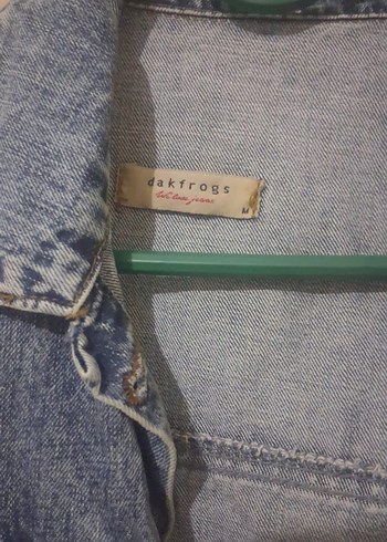 Nakışlı Düğmeli Mavi Kadın Denim Ceket - Görsel 3