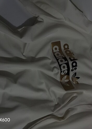l Beden Adıdas sweatshirt 