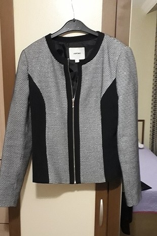 34 Beden kısa ceket