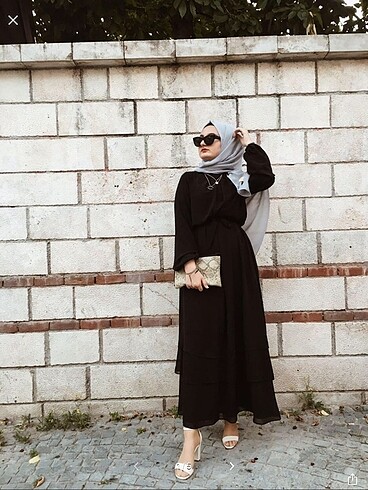 siyah şifon elbise