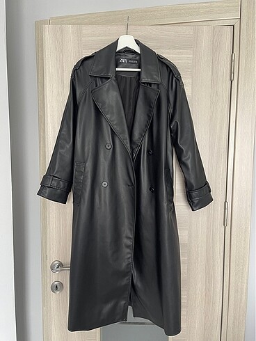 Zara deri trench