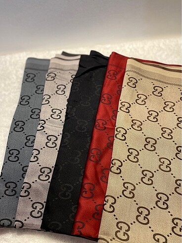 Gucci çift taraflı kaşmir şal