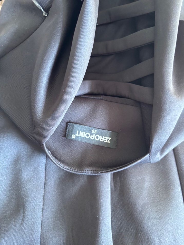 Siyah Strappy Midi Ofis Elbisesi - Görsel 3