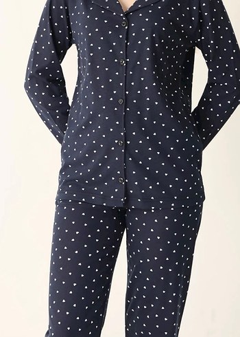 Lacivert Puantiyeli Uzun Kollu Pijama Takımı