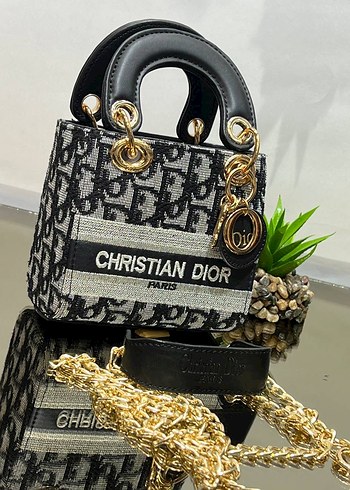 Zincir Detaylı Siyah Süet Kadın Çanta - Görsel 3