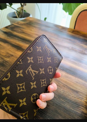 Kadın Kahverengi Deri Fermuarlı Clutch Cüzdan