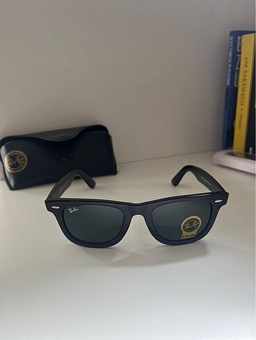 RAYBAN WAYFARER