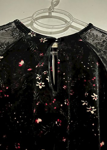 Dantelli Siyah Gotik Uzun Kollu Bluz - Görsel 3