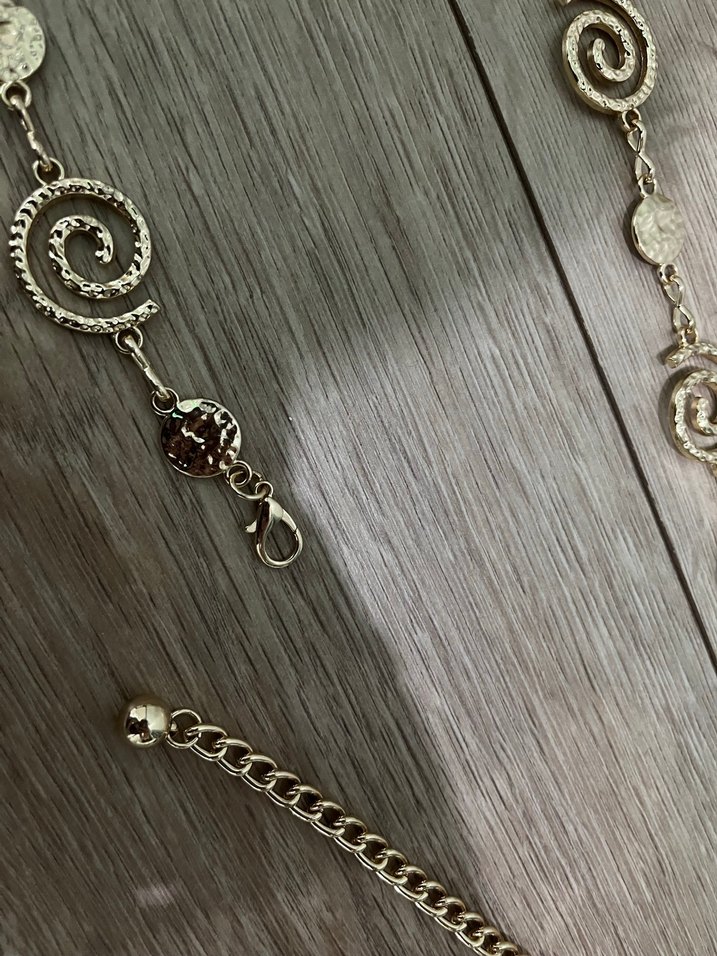 Zincir Detaylı Altın Kemer - Görsel 3