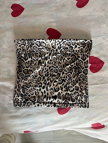 leopar desenli crop
