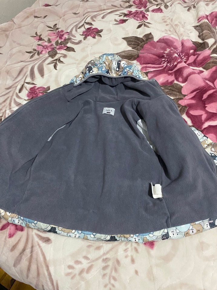 Çocuk Kapüşonlu Desenli Kışlık Mont - Görsel 2