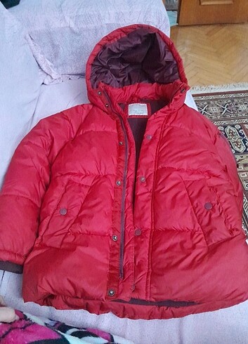 10 Yaş Beden kırmızı Renk ZARA ERKEK ÇOCUK MONT 9 10 YAŞ