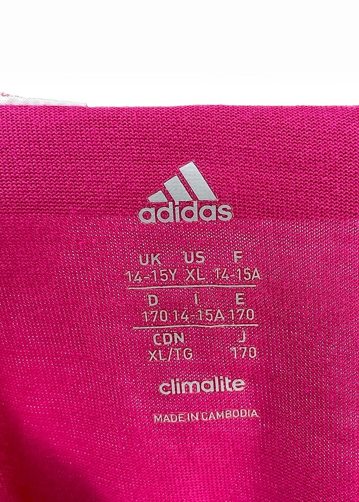 Adidas T-shirt %70 İndirimli. - Görsel 4