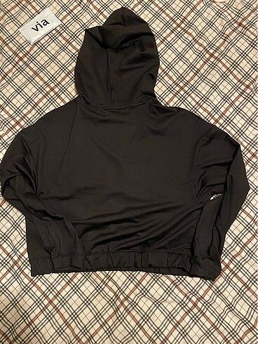 l Beden puma crop sweatshirt