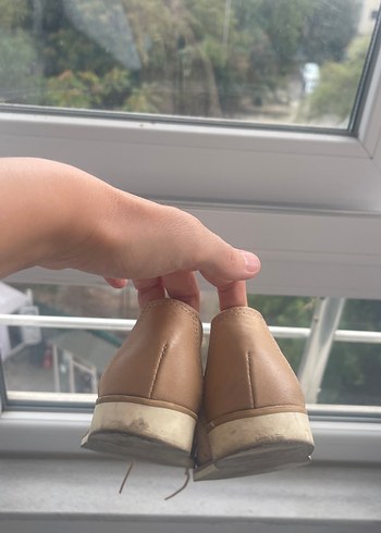 Desa Bej Deri Bağcıklı Kadın Ayakkabısı