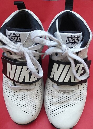 38 Beden beyaz Renk Nike spor ayakkabı