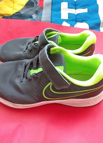 Nike spor ayakkabı 