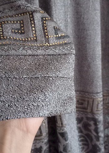 Uzun Gri Desenli Kadın Abaya - Görsel 8