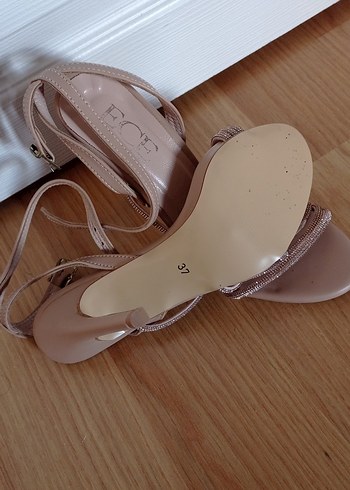 Gold Rose Taşlı İnce Topuklu Kadın Abiye Ayakkabı - Görsel 5