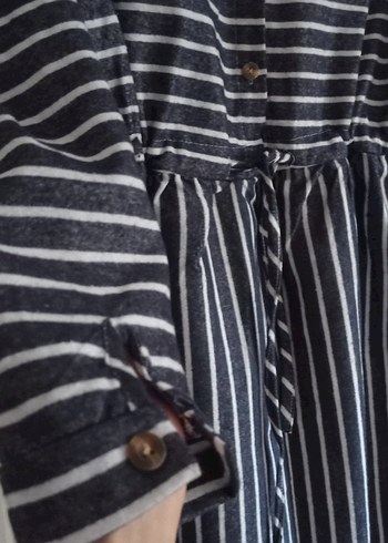 Gri Çizgili Düğmeli Uzun Kollu Midi Elbise - Görsel 5