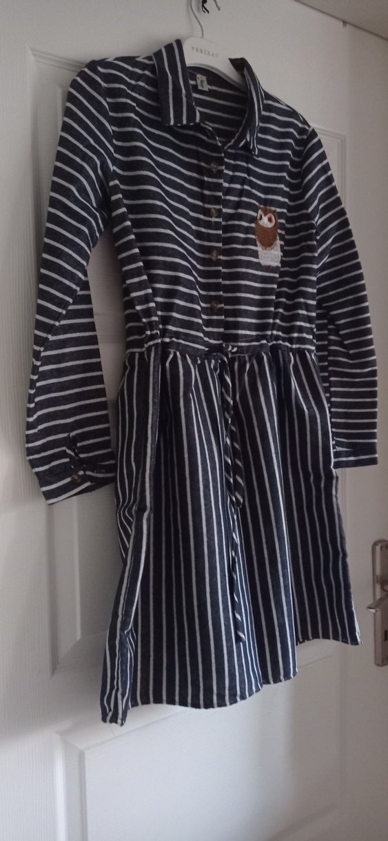 Gri Çizgili Düğmeli Uzun Kollu Midi Elbise - Görsel 3