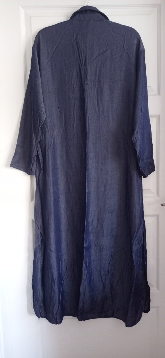 Düğmeli Uzun Kot Görünümlü Elbise - Görsel 3