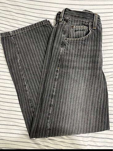 27 Beden gri Renk BDG JEANS