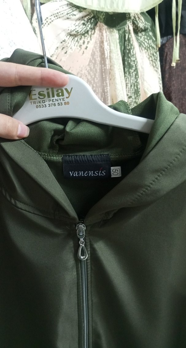 Kadın Haki Kapüşonlu Uzun Yağmurluk - Görsel 5