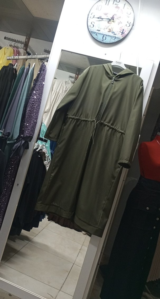 Kadın Haki Kapüşonlu Uzun Yağmurluk - Görsel 2