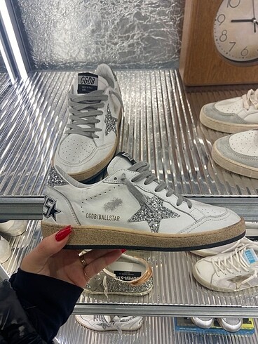 Golden goose ball star low top sneakers