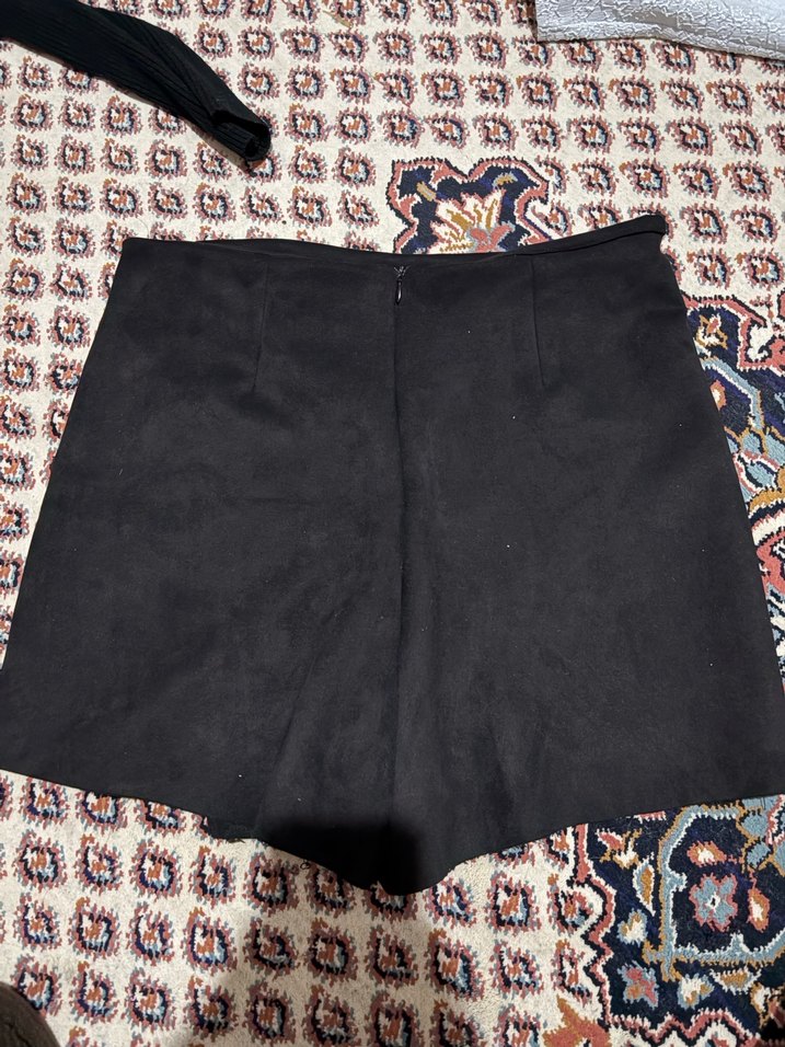 Fermuarlı Siyah Süet Mini Etek - Görsel 2