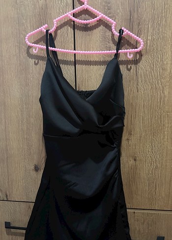 Siyah Drapeli Straplez Midi Elbise - Görsel 2