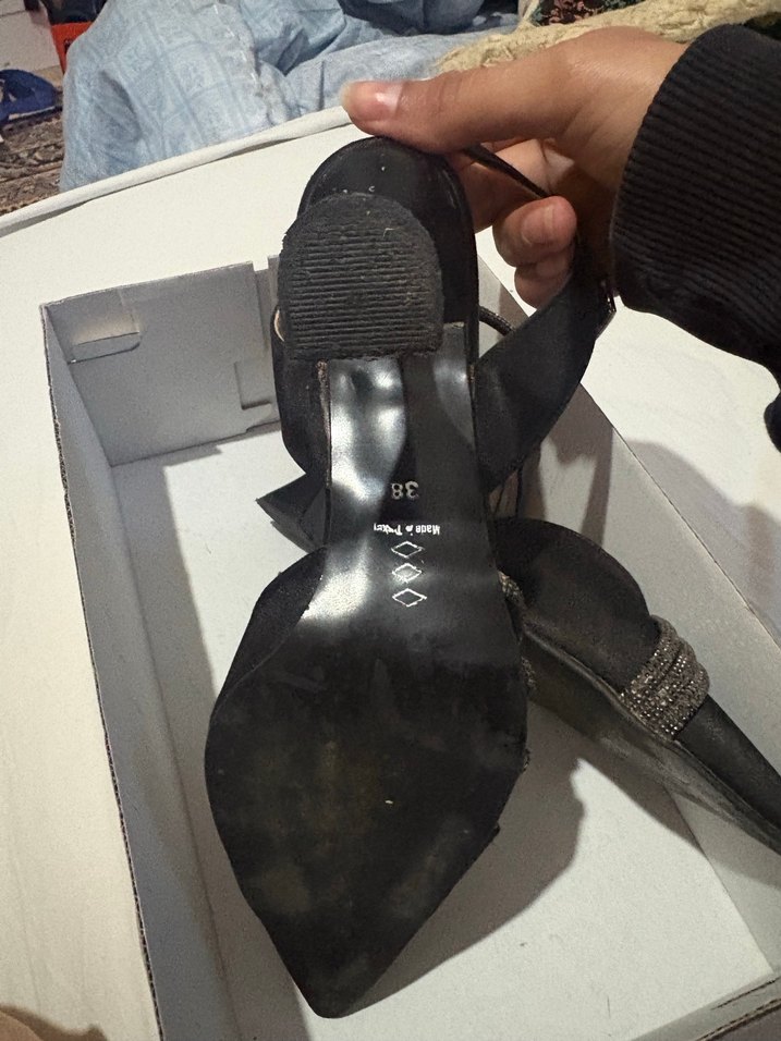 Siyah Yılan Desenli Tokalı Stiletto - Görsel 3