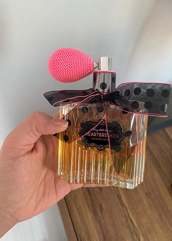 Beden Victoria's Secret Heartbreaker Kadın Parfümü