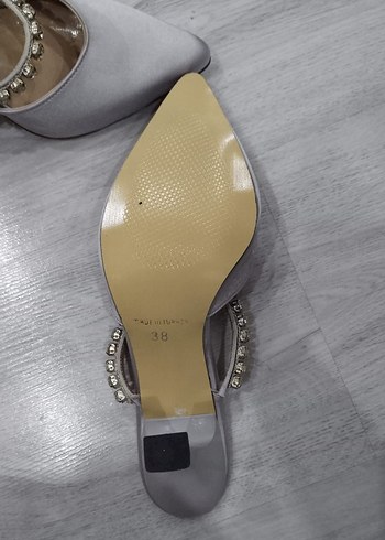 İnci Detaylı Gri Stiletto Kadın Abiye Ayakkabı - Görsel 3